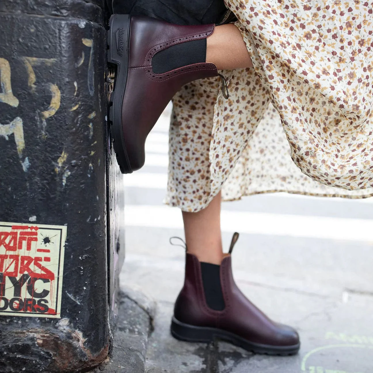 Blundstone Women's High Top Boots 1352- Shiraz - Image 7