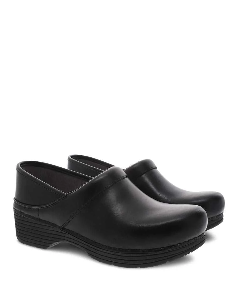 Dansko LT Pro Leather Clogs- Black - Image 3