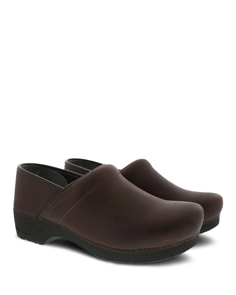 Dansko Unisex XP 2.0 Clogs- Brown Oiled Leather - Image 3