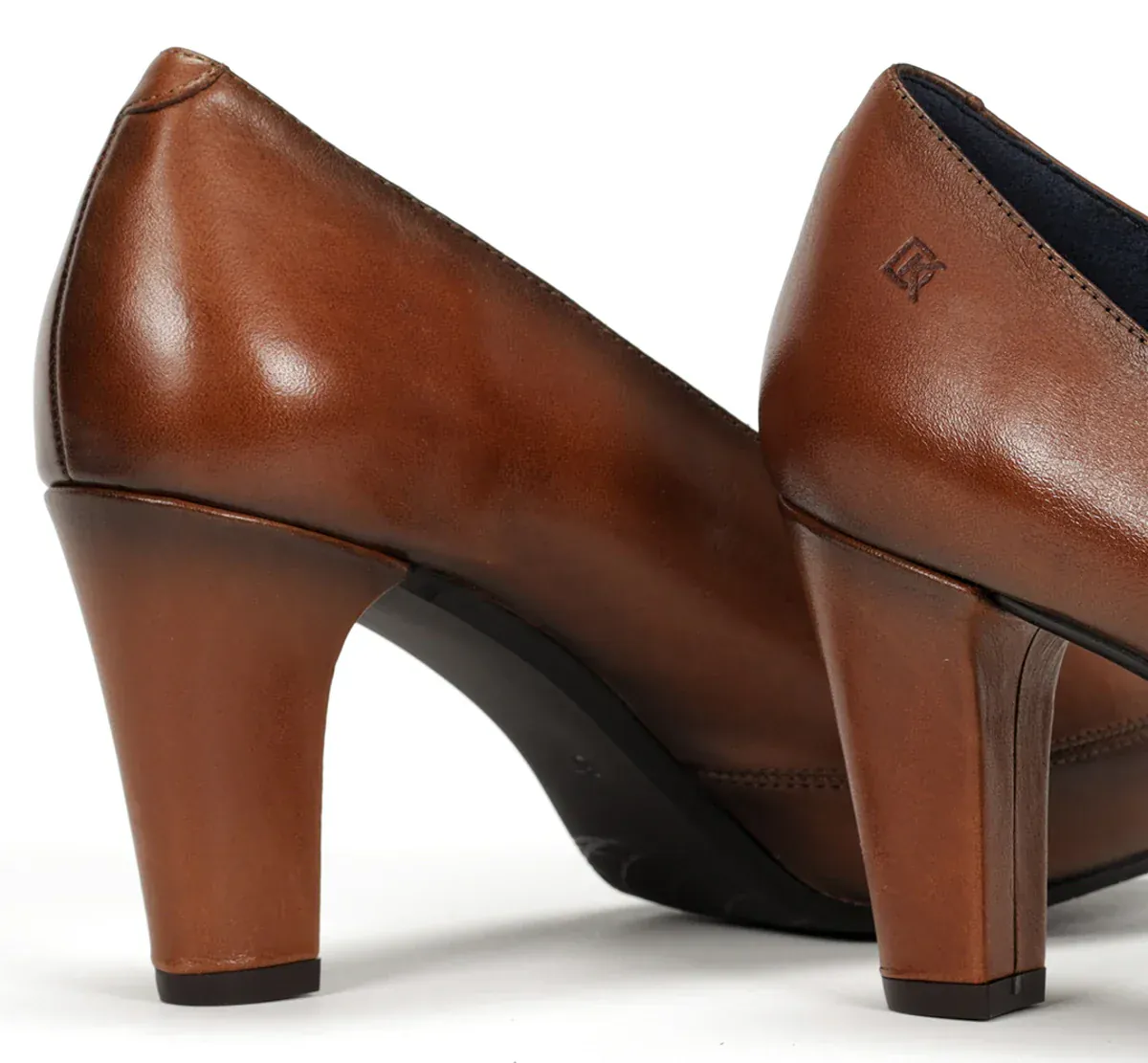 Dorking Women's Blesa Pumps- Cuero - Image 7