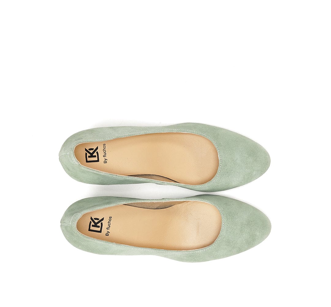 Dorking Women's Teyma Pumps- Calf Frog - Image 5