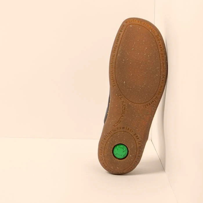 El Naturalista Women's El Viajero Slip Ons- Forest - Image 5