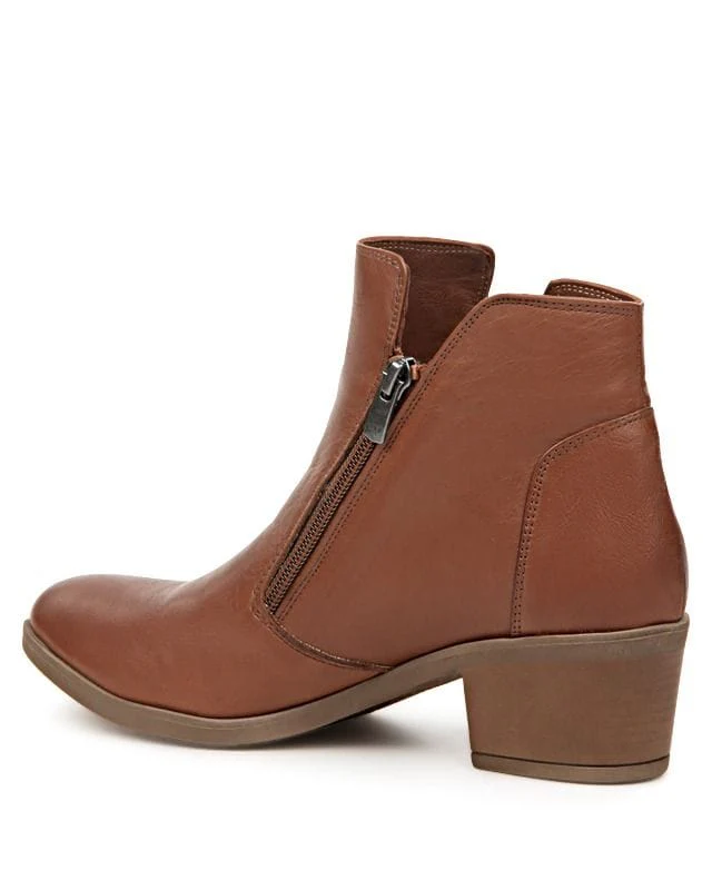 Everly Women's Olivia Boots- Brown - Image 3