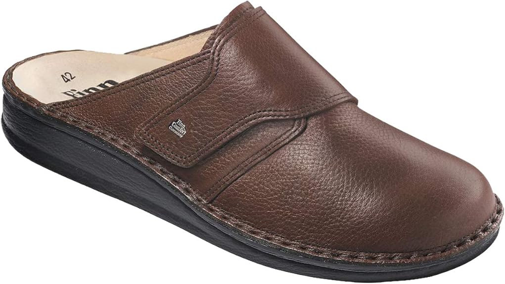 Finn Comfort Unisex Amalfi Clogs- Iowa Malt