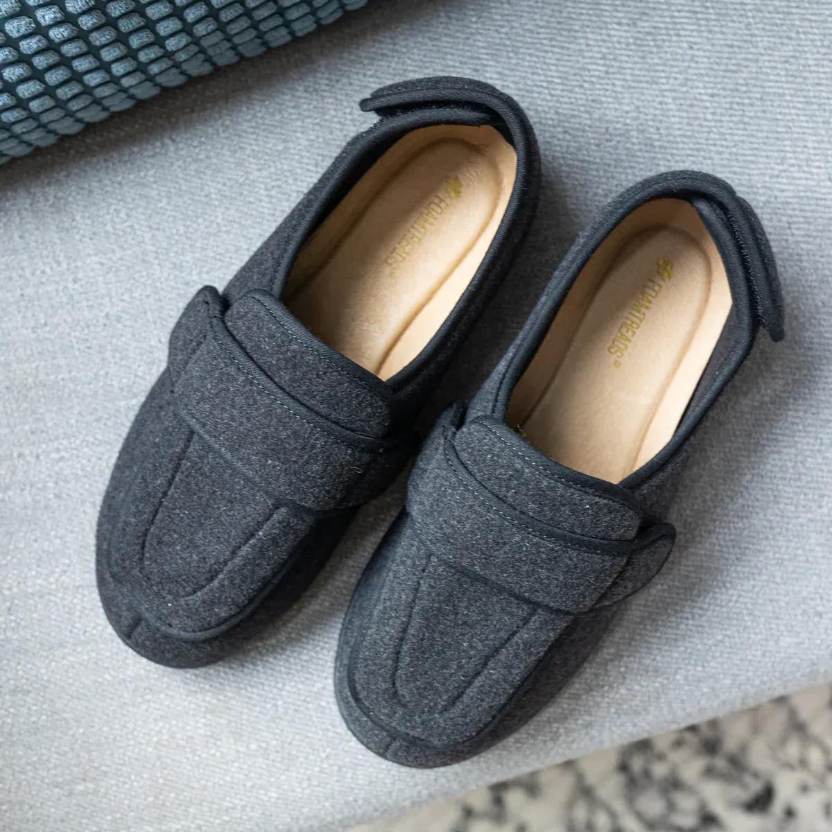 Foamtreads Men's Physician 2 Slippers- Black - Image 9