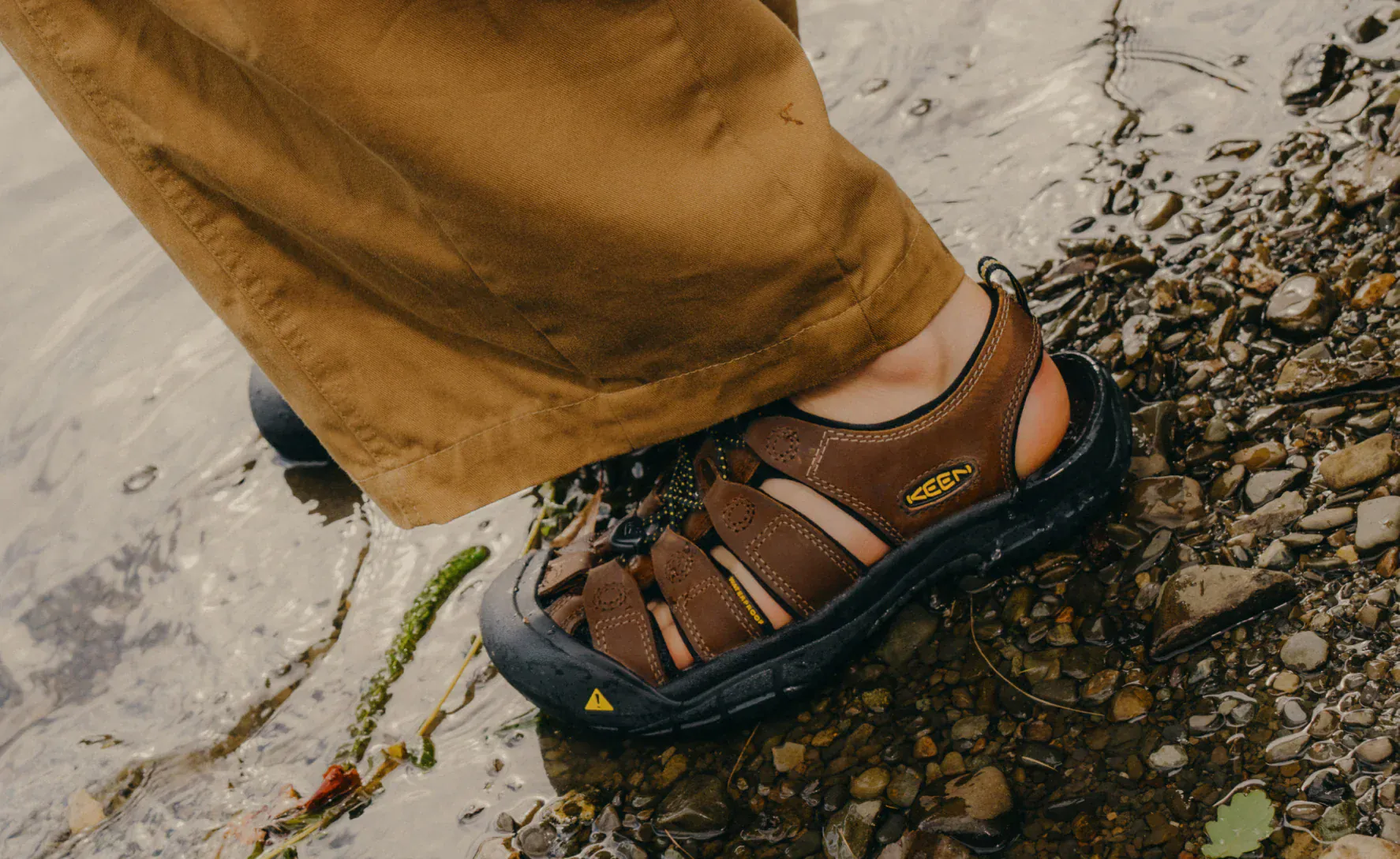 Keen Men's Newport Sandals - Bison - Image 7
