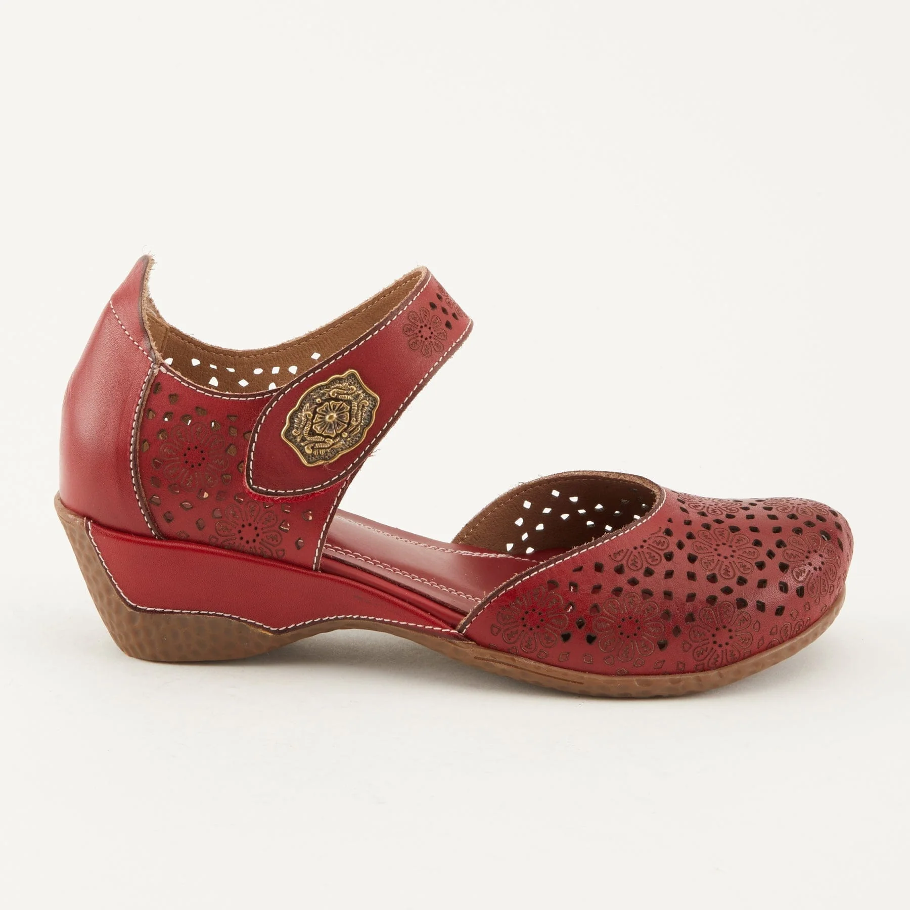 L'Artiste Women's Americana Wedge Sandals- Red
