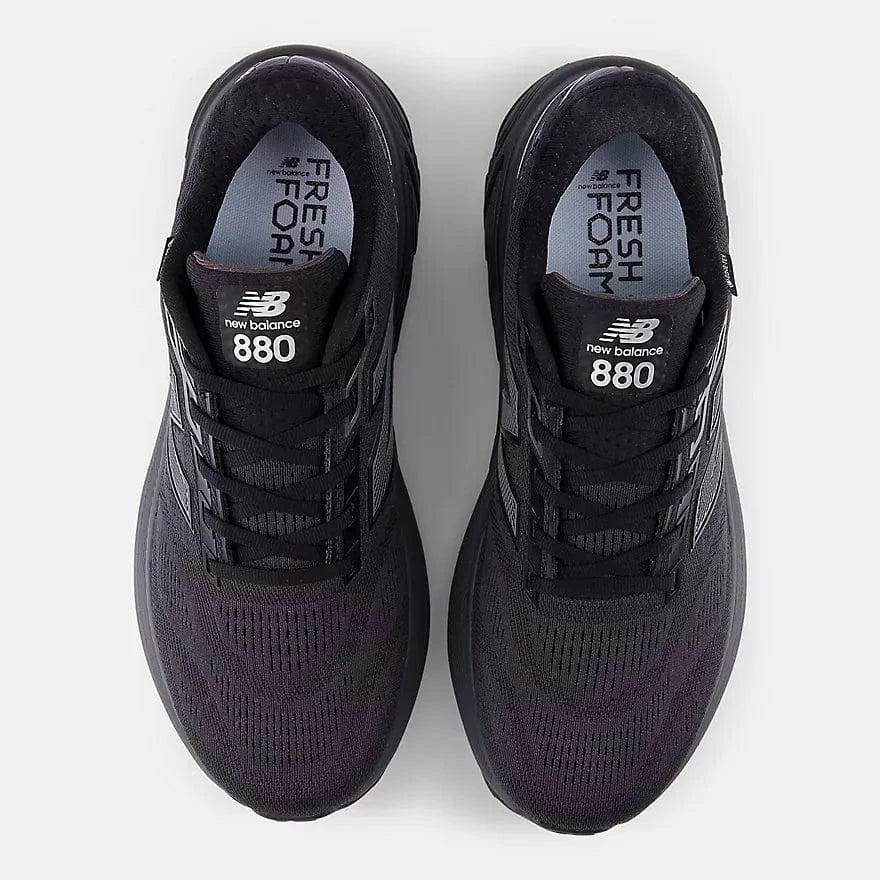 New Balance Men's 880v15 Gore-Tex® Running Shoes- All Black - Image 3