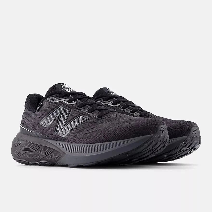 New Balance Men's 880v15 Gore-Tex® Running Shoes- All Black - Image 4