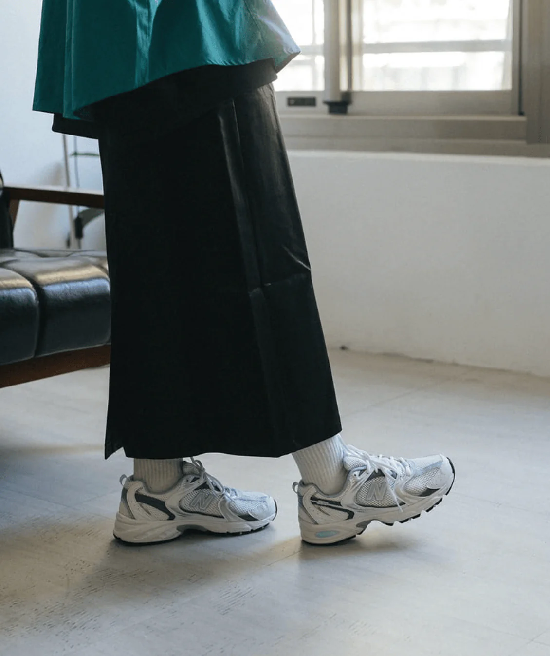 New Balance Unisex 530 Sneakers- White/Green - Image 5