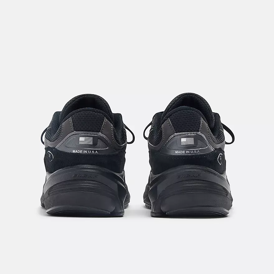 New Balance Unisex 990v6 Running Shoes - All Black - Image 3