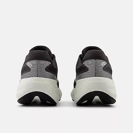 New Balance Women's 880v15 Running Shoes- Black/ White - Image 5