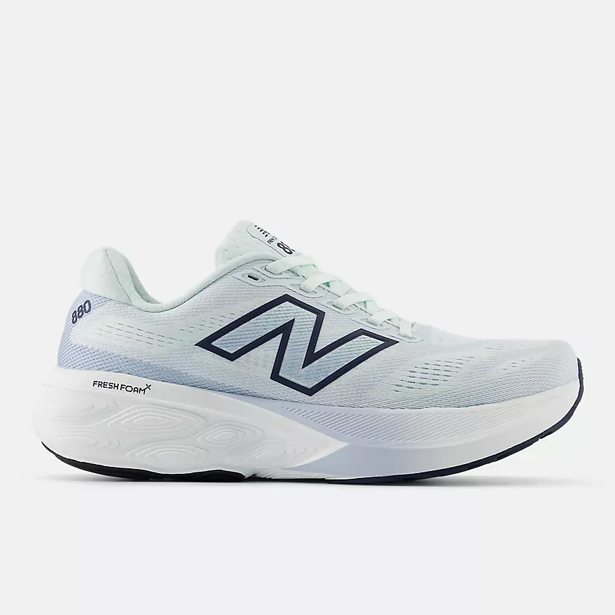 New Balance Women's 880v15 Running Shoes- Glint Blue/ NB Navy