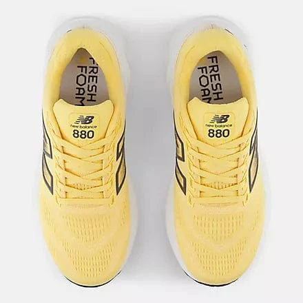New Balance Women's 880v15 Running Shoes- Clementine/ Calcium - Image 4