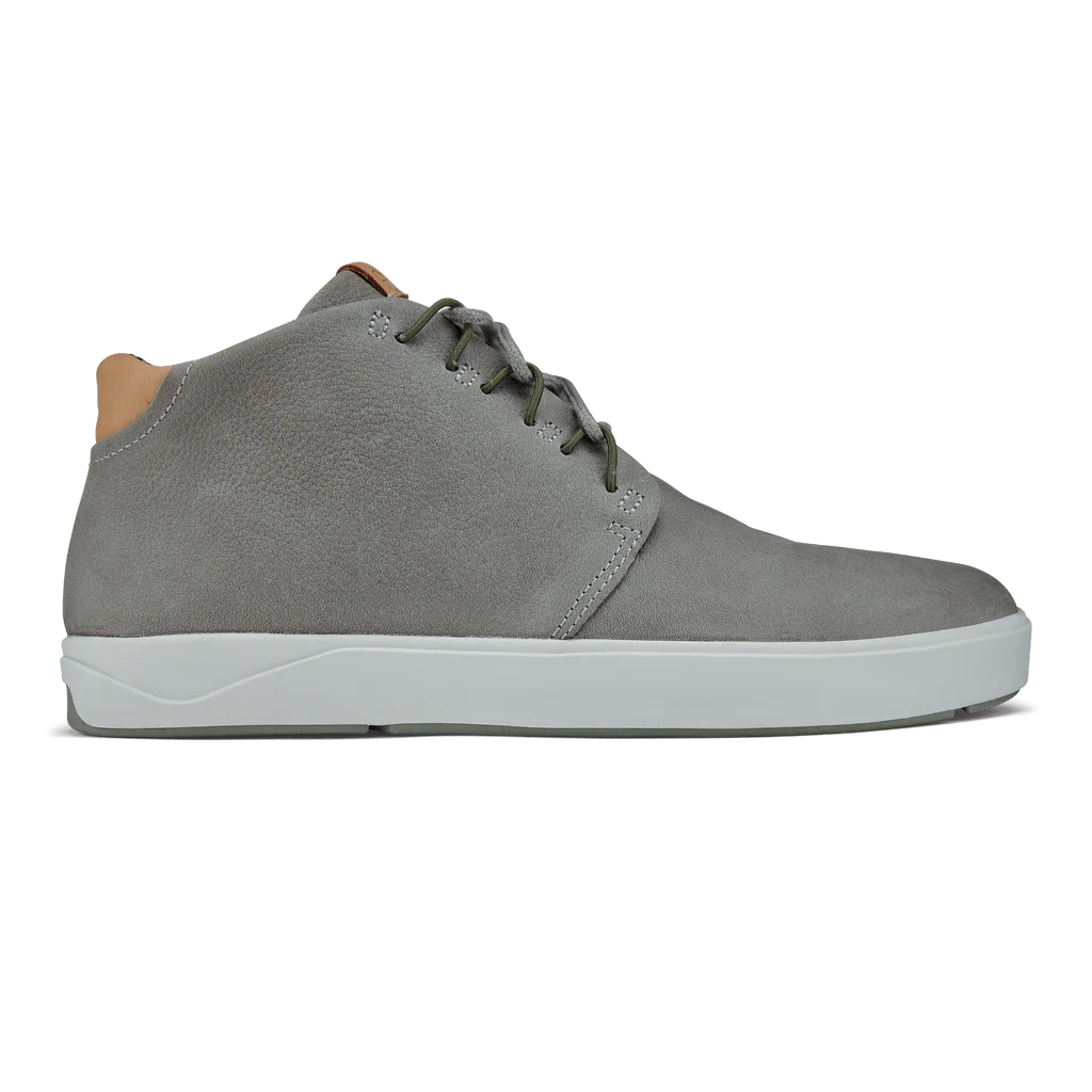 OluKai Men's Nana Hele Chukka Boots- Fog