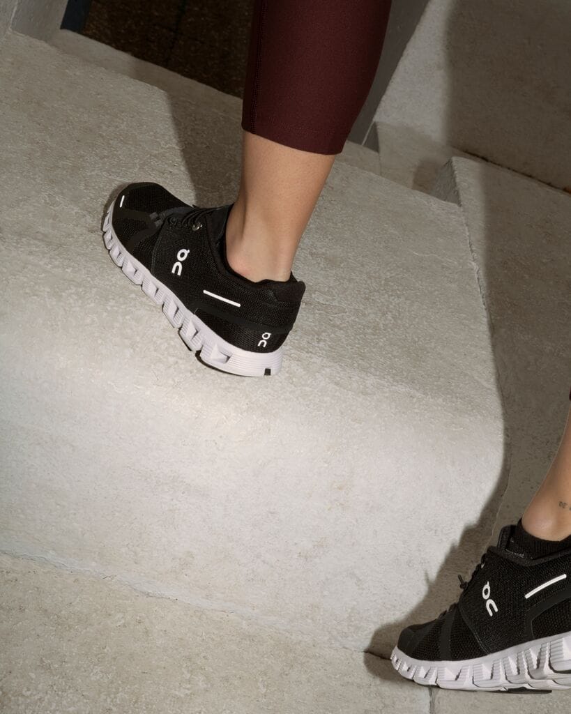 On Cloud Women's Cloud 6 Running Shoes- Black/ White - Image 7