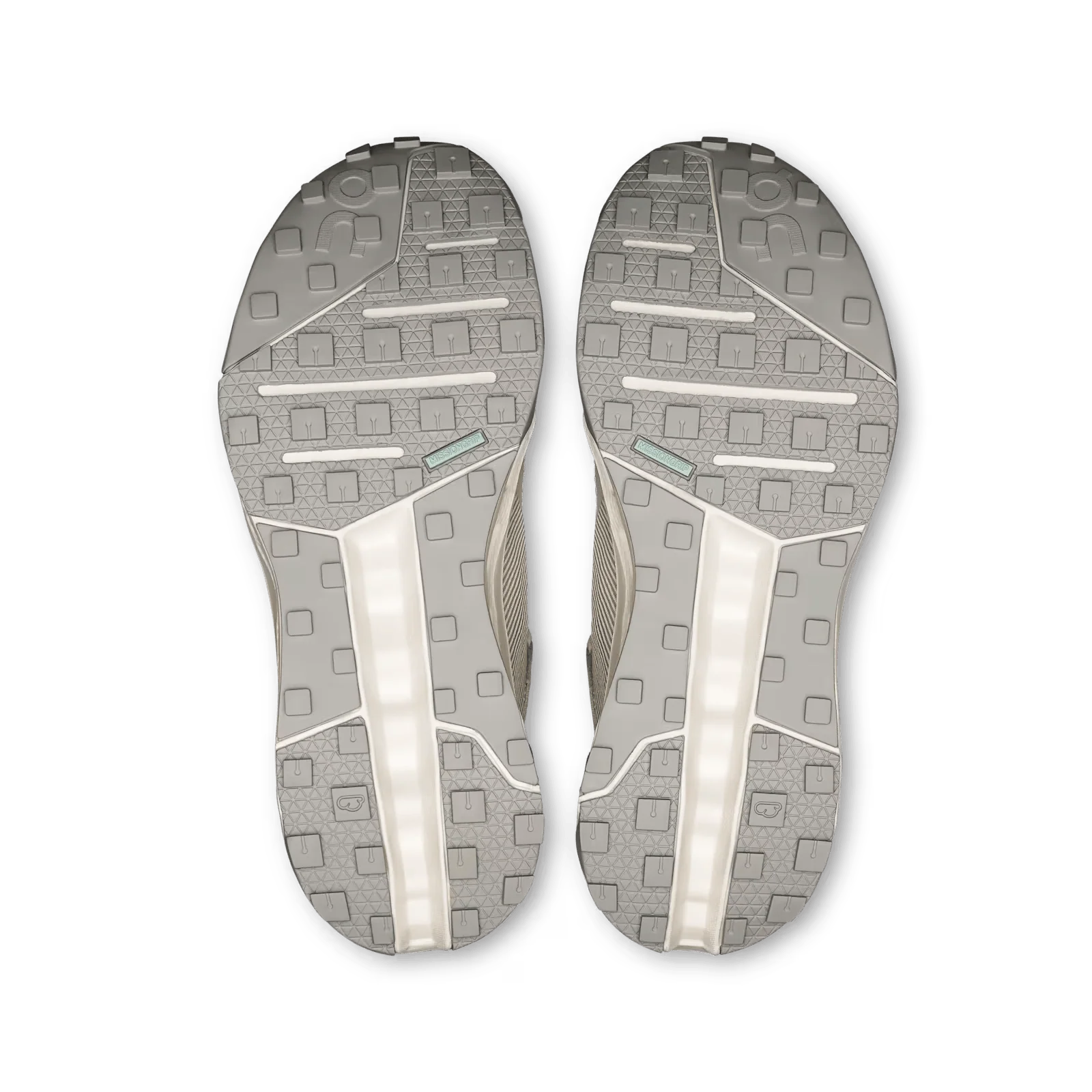 On Cloud Women's Cloudhorizon Waterproof Hiking Shoes- Ivory/ Ice - Image 3