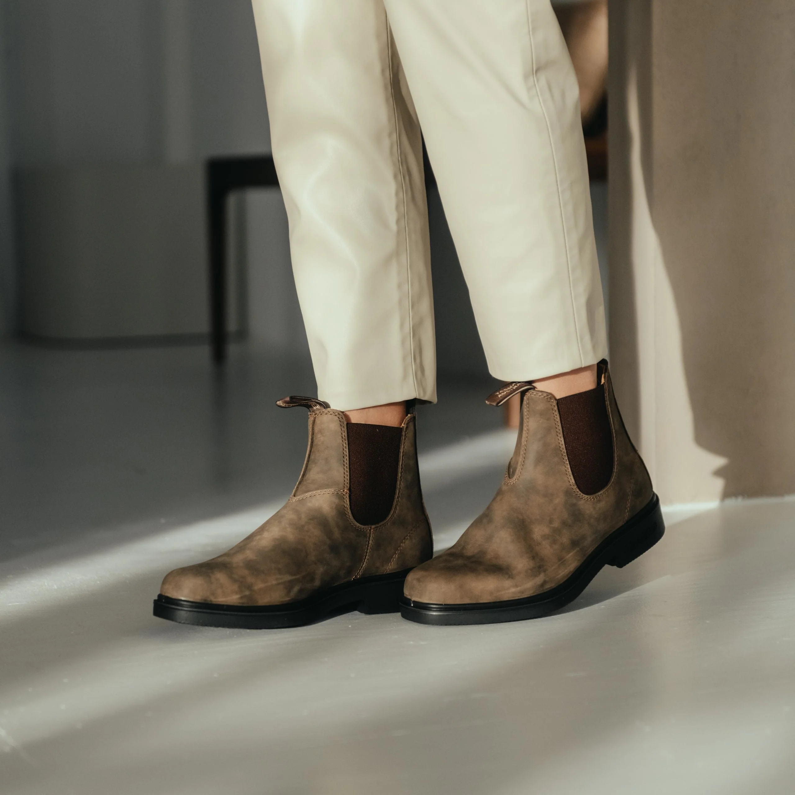 Blundstone Chisel Toe 1306- Rustic Brown - Image 8