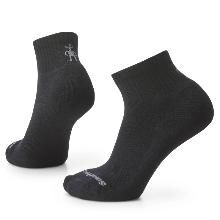Smartwool Unisex Solid Rib Everyday Ankle Socks- Black - Image 2