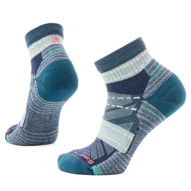 Smartwool Women's Hike Margarita Light Cushion Ankle Socks-Frosty Green